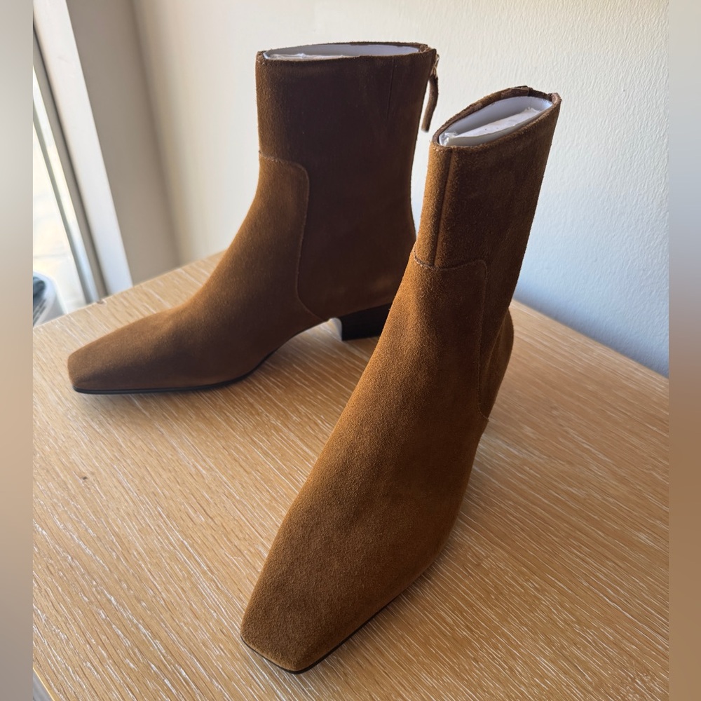 NWOB! MADEWELL Women’s The Lexie Ankle Boot in Warm Chestnut Suede Size 7 no box